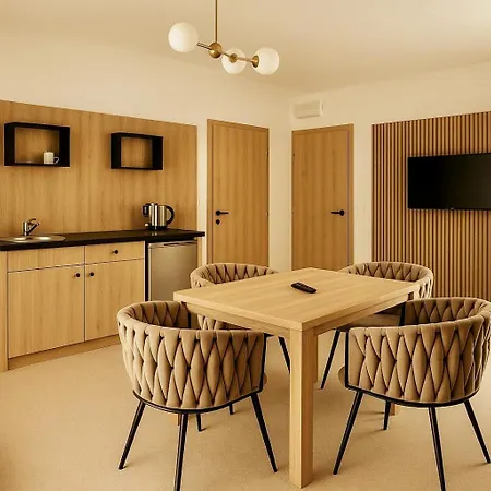 Eden Apartament-jacuzzi, Sauna 3* Ястшембя-Гура